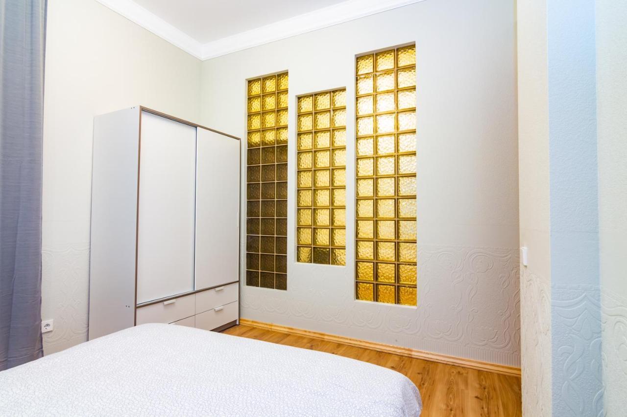 Spacious In The Heart Of Riika